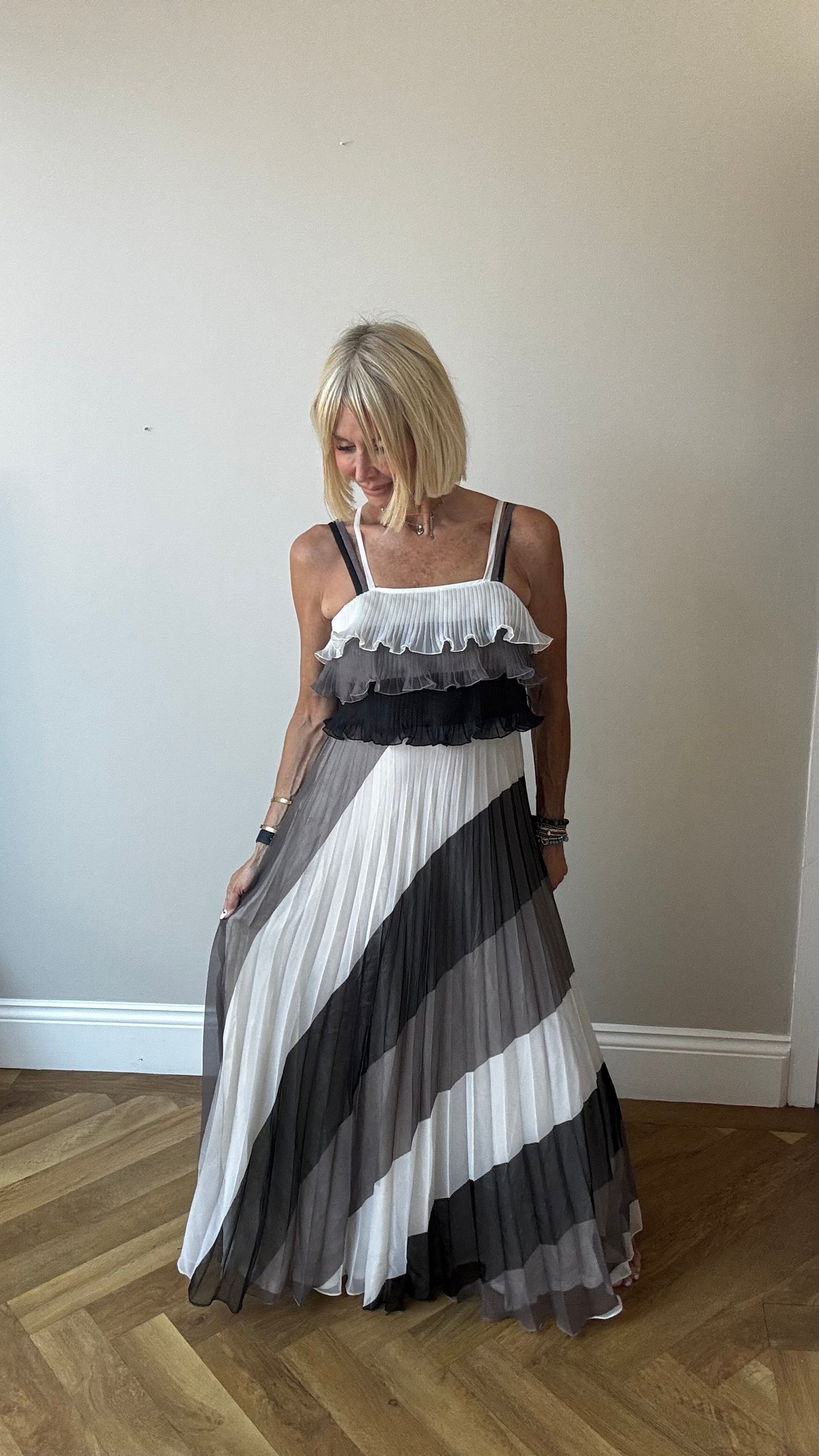 1970’s Stunning Pleated Maxi Dress