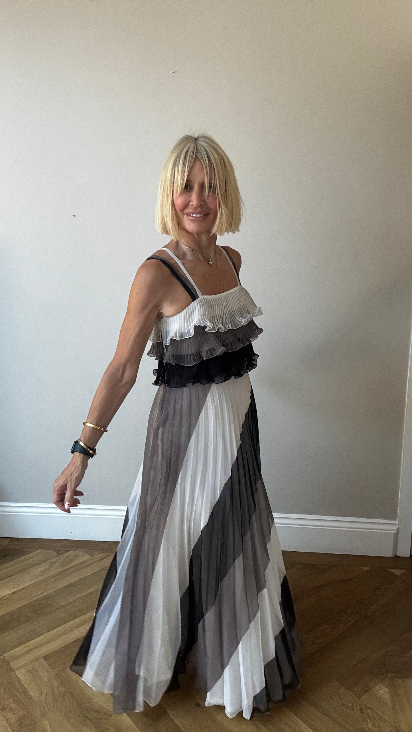 1970’s Stunning Pleated Maxi Dress
