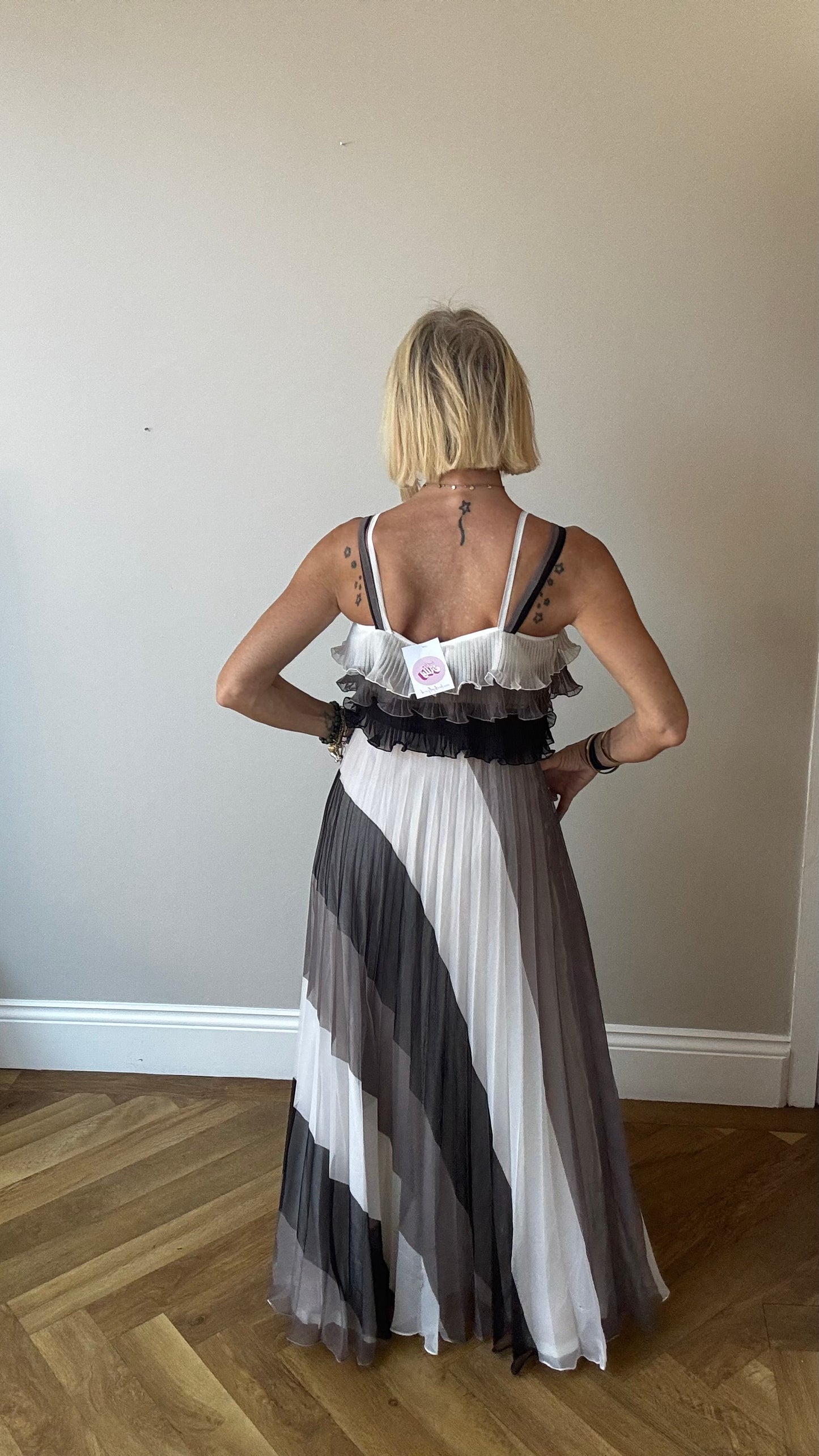 1970’s Stunning Pleated Maxi Dress