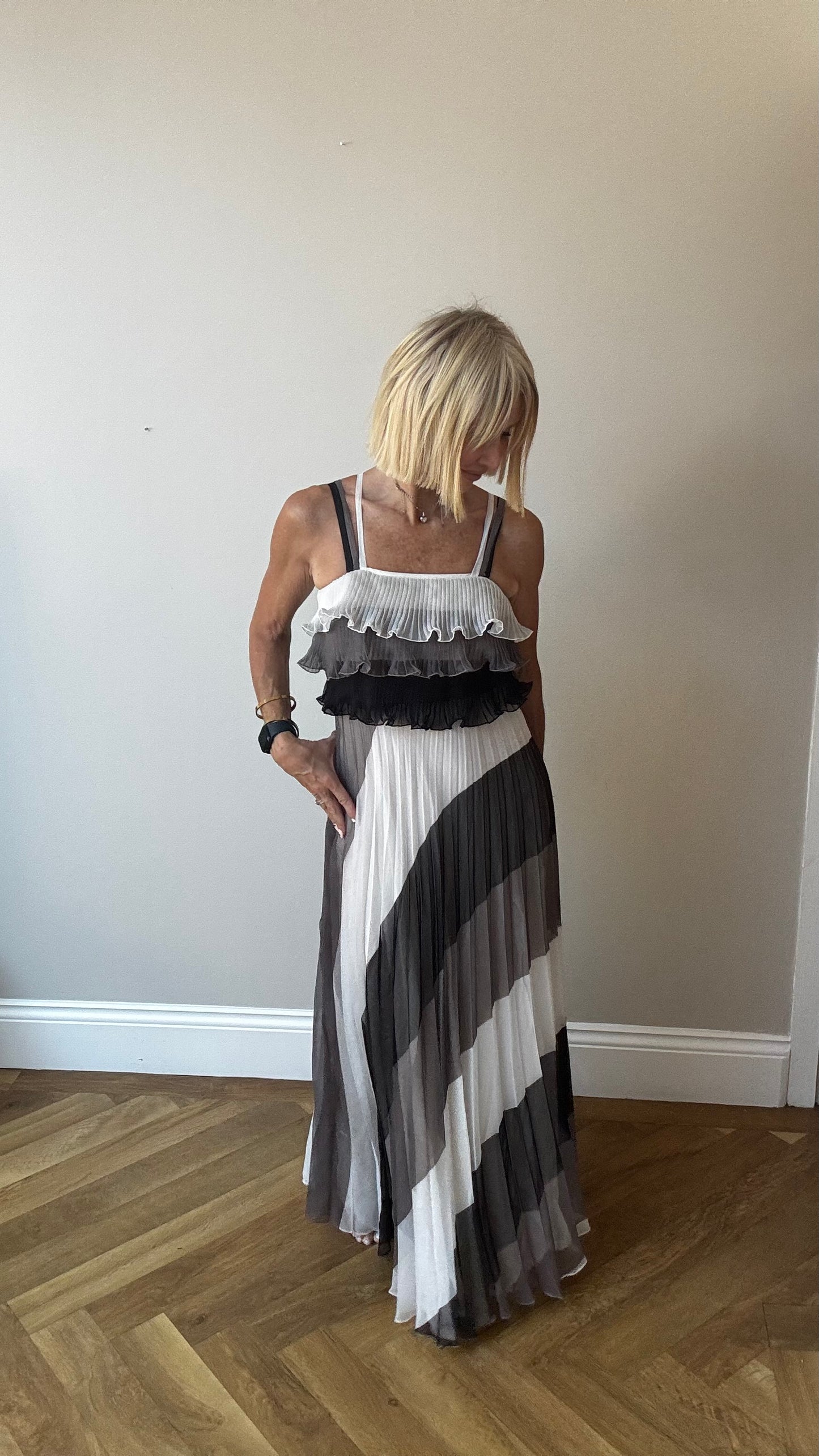 1970’s Stunning Pleated Maxi Dress