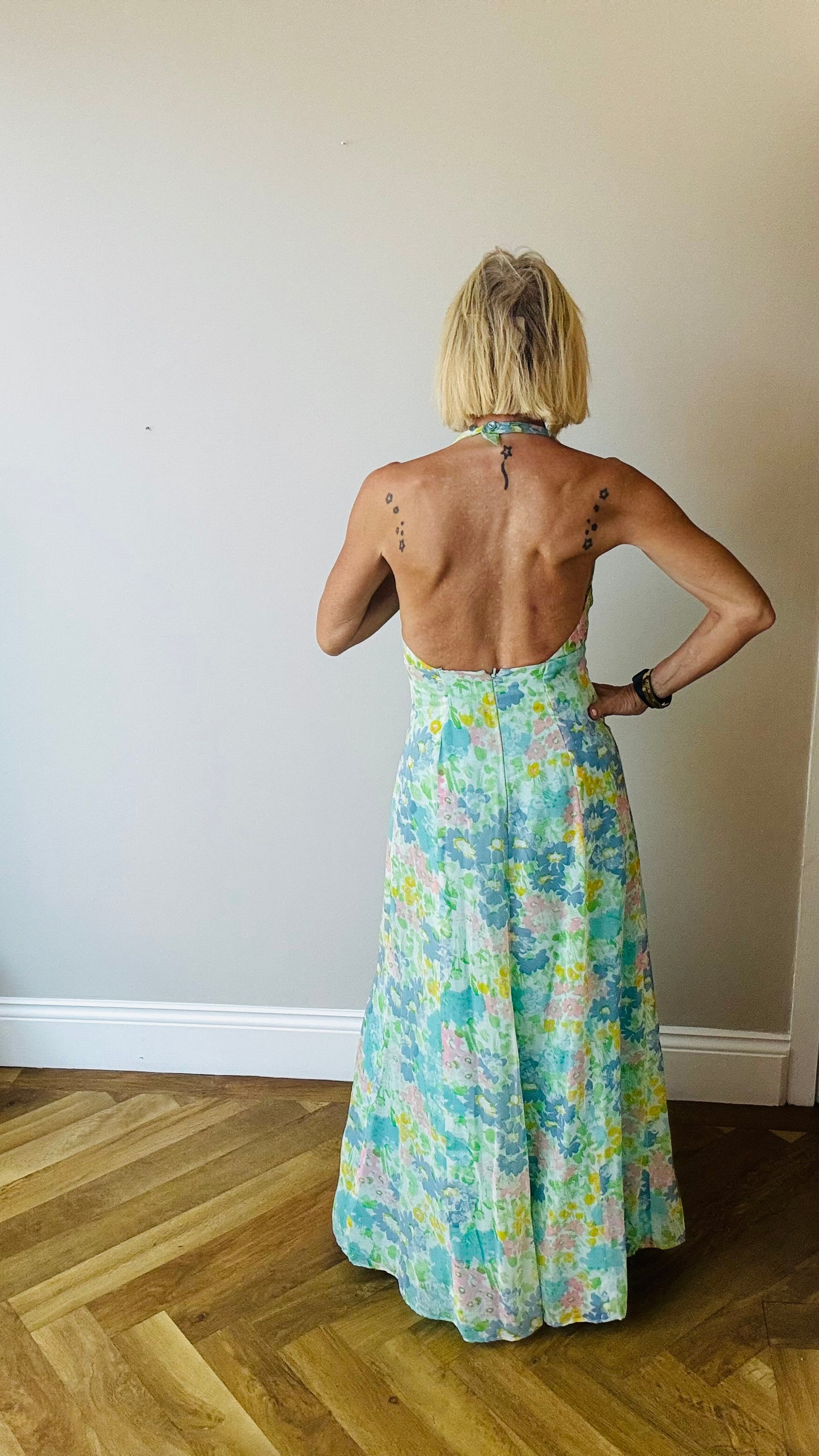 1970’s Floral Halter Dress
