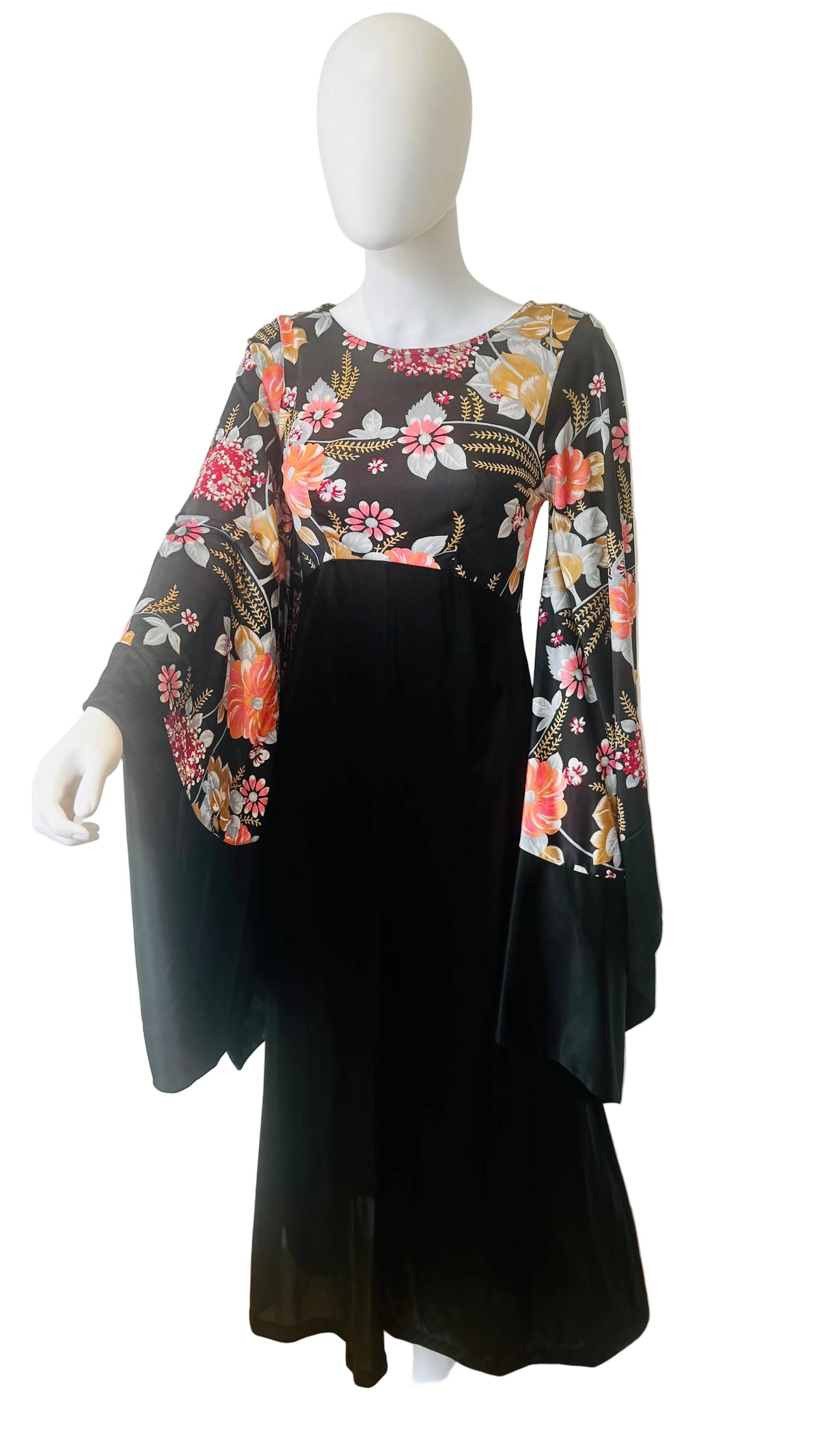 Angel Wing 1970’s Maxi Dress