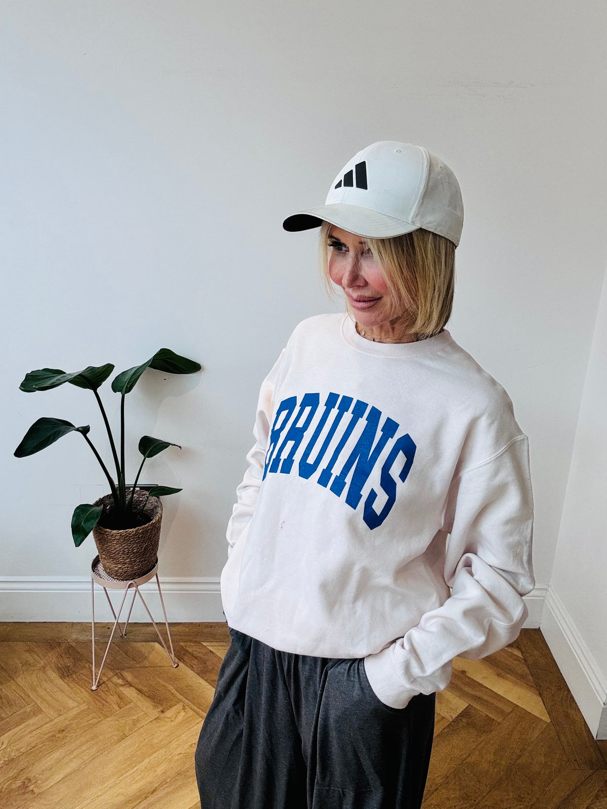 LA Bruins Varsity Sweatshirt
