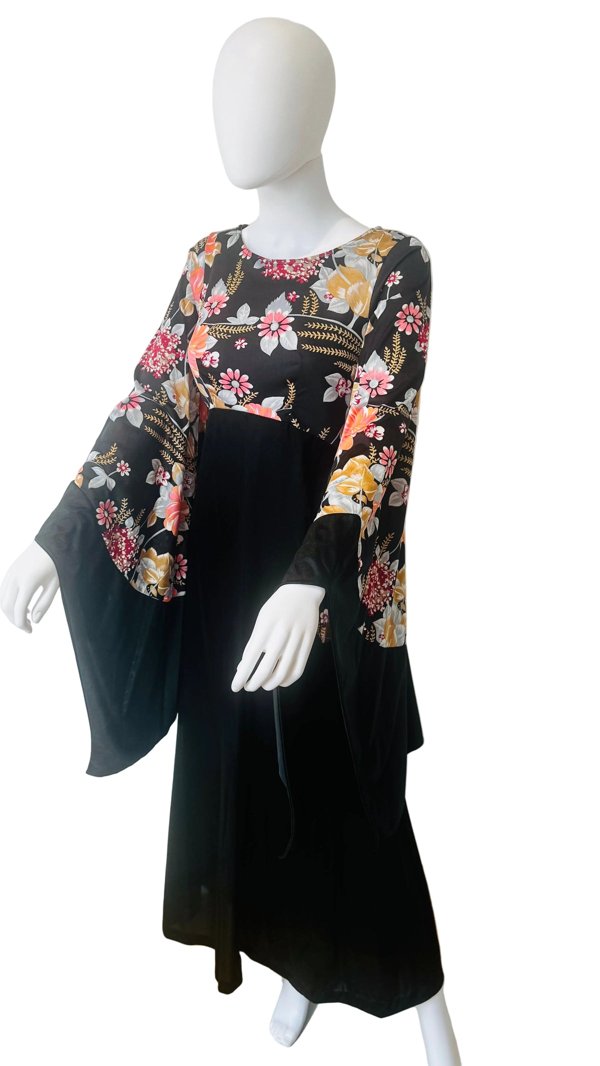 Angel Wing 1970’s Maxi Dress