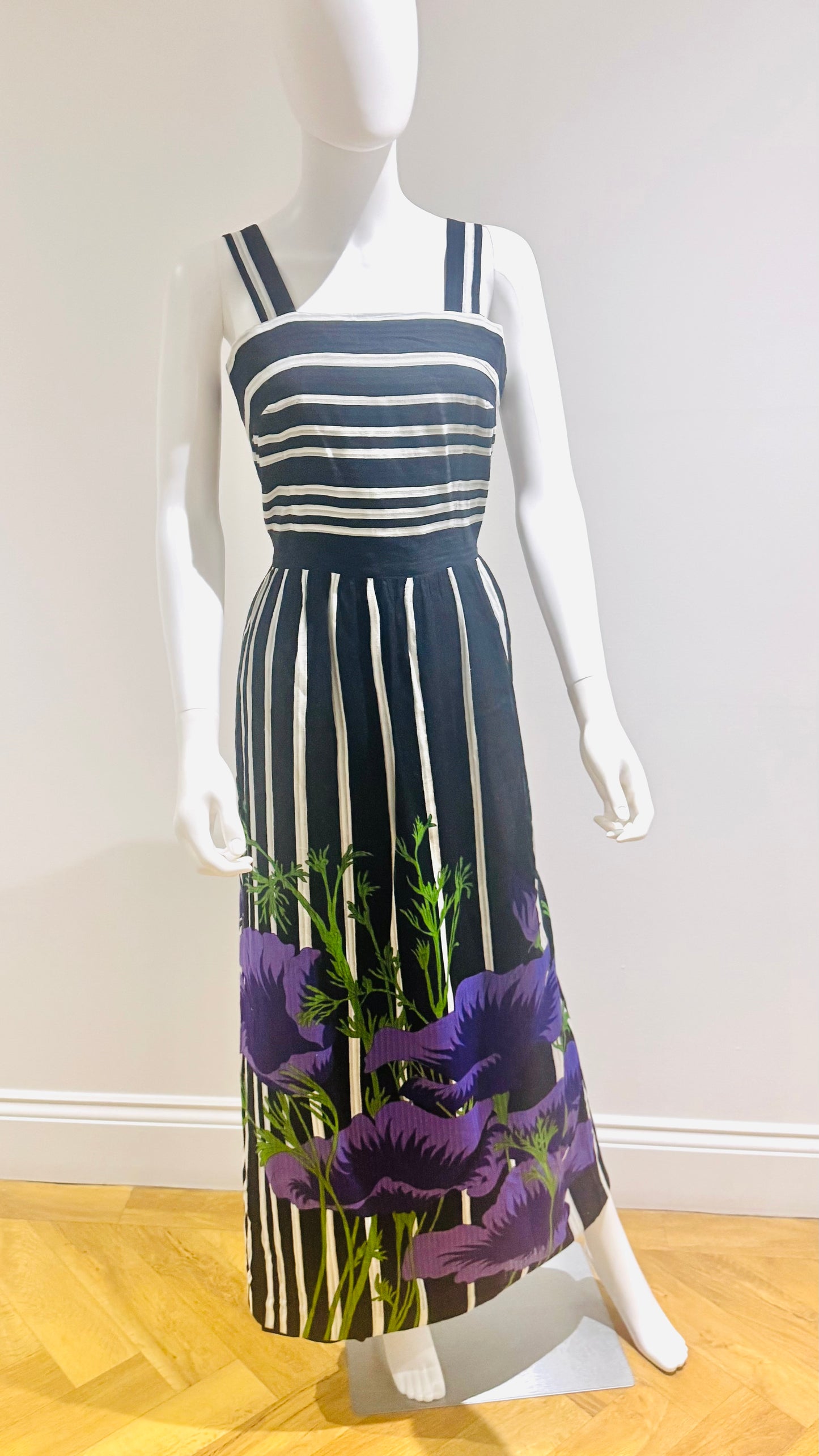 1970's "Pompadour" Sundress