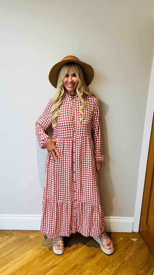 Pretty Maxi Dress Size 8 ( measured to fit up to a 14)