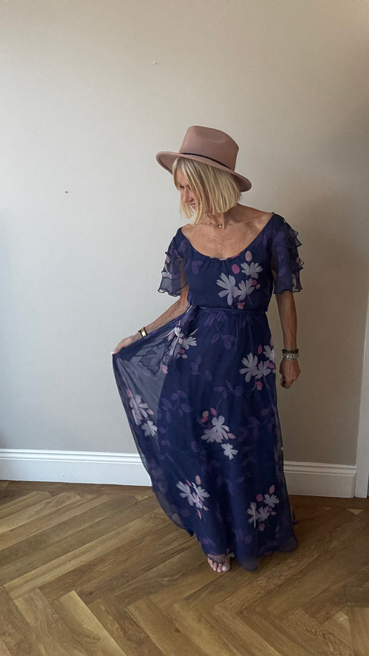 Floaty Angel Sleeve Maxi.