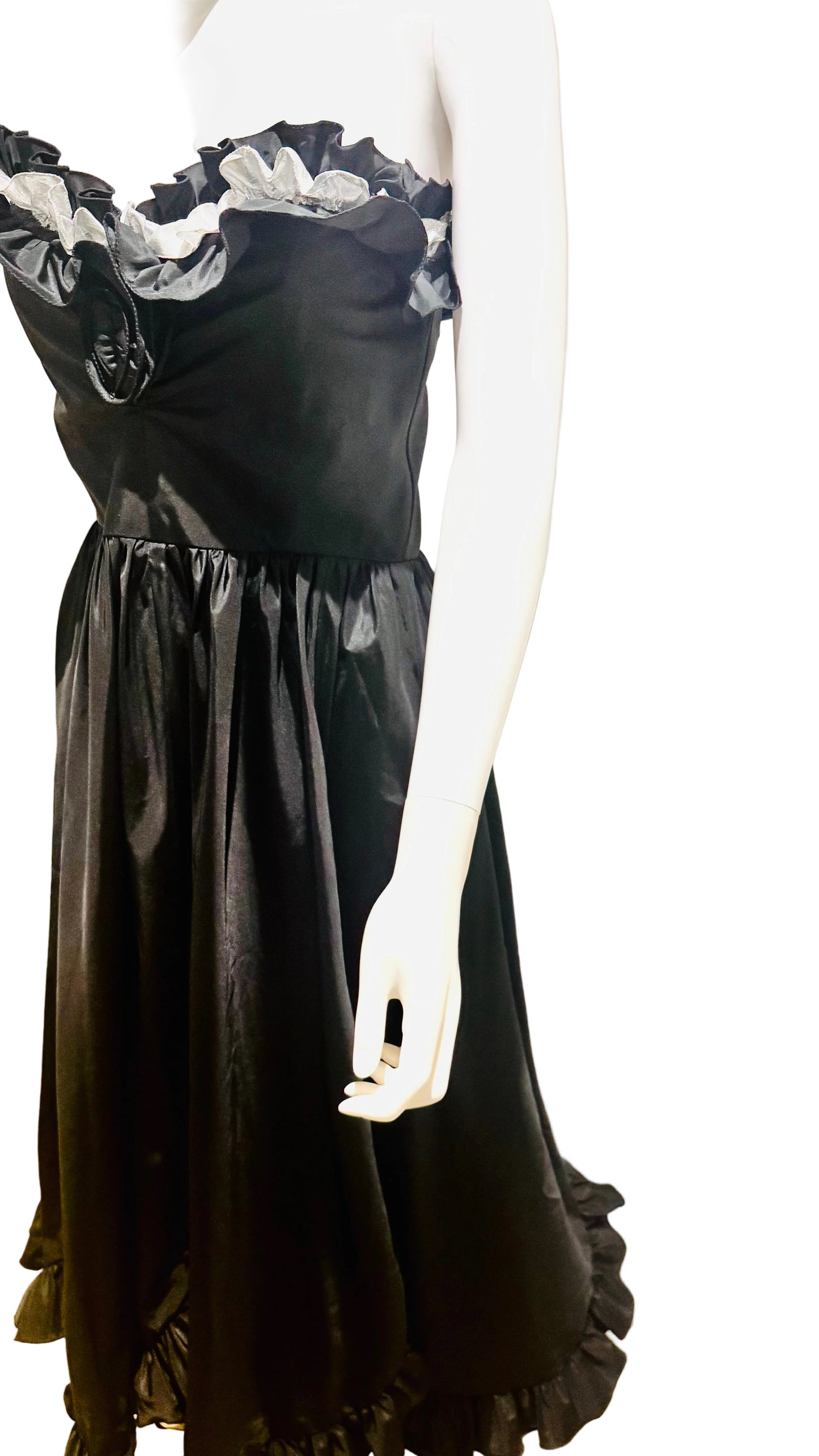“Tom Bawker” for “Jean Varon” Epic Dress