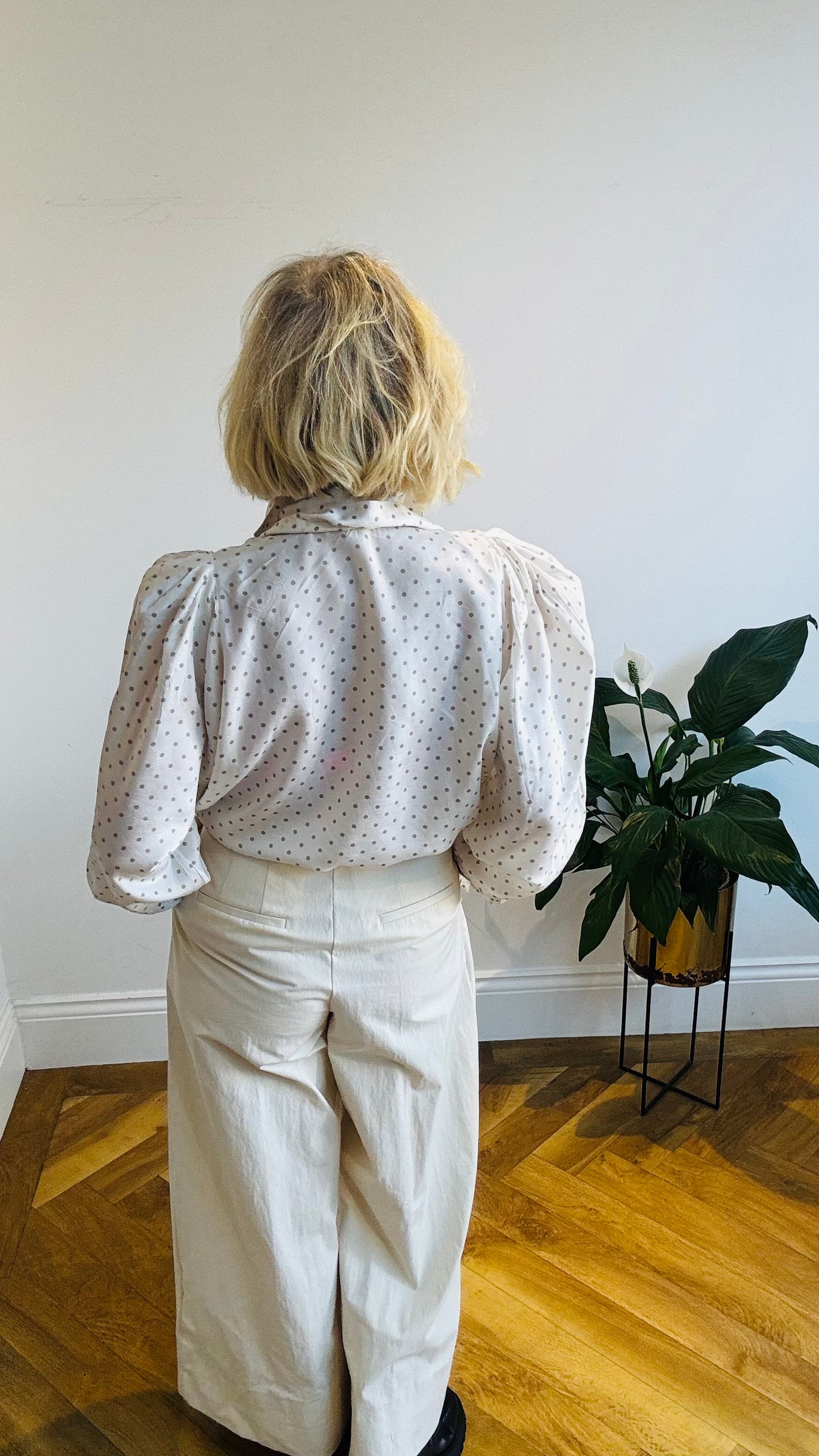 Stunning 80’s Silk Pussy Bow Blouse