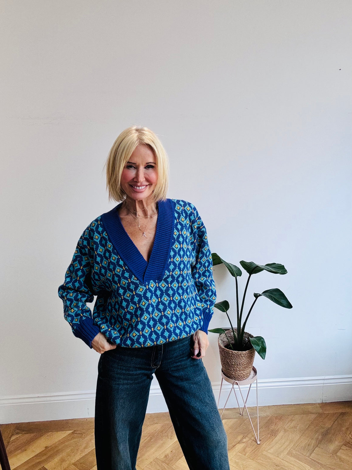 80’s V Neck Knit