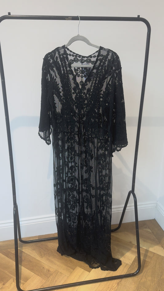 Vintage Lace Kaftan